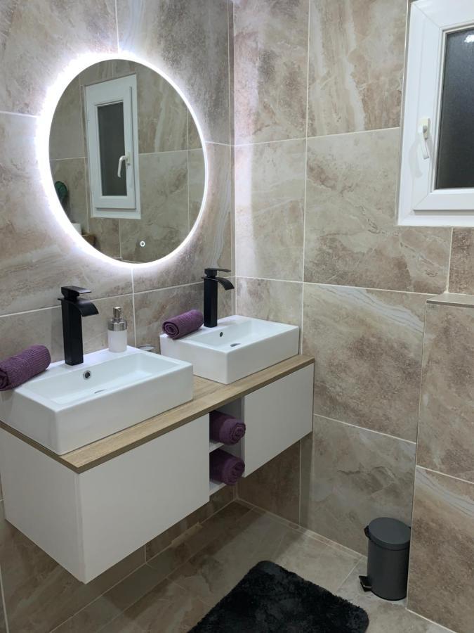 Sandspa Logement Avec Jacuzzi أُرانْجْ المظهر الخارجي الصورة